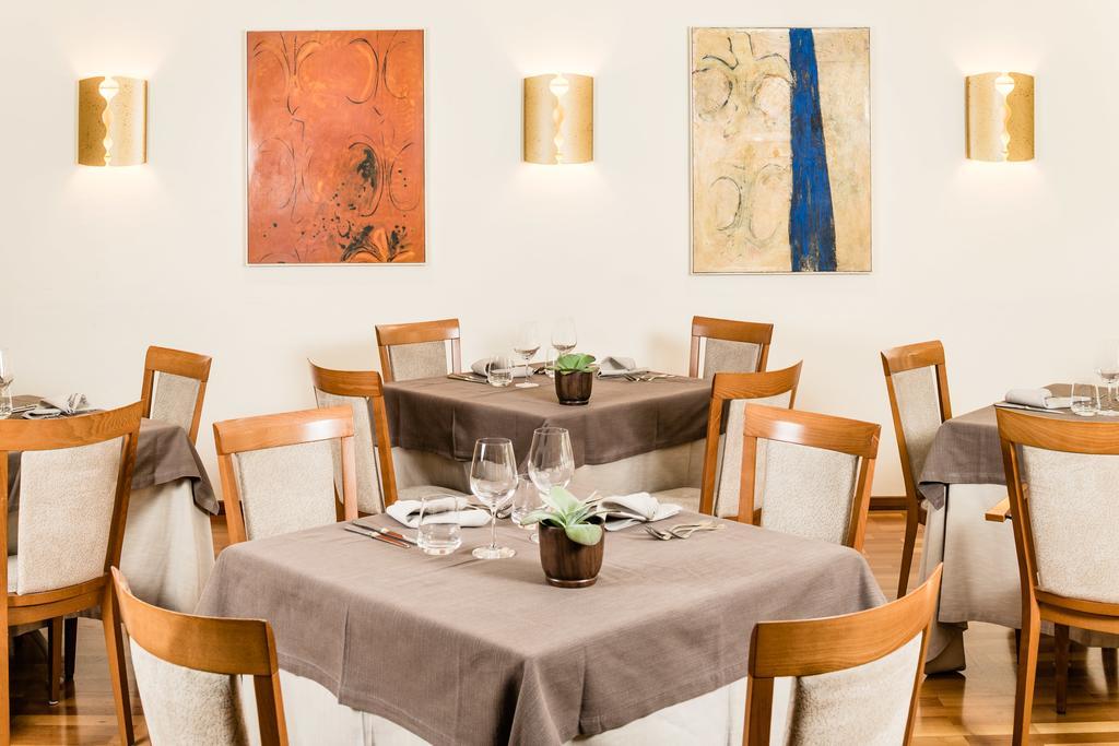 Hotel Restaurant Lilie Vipiteno Esterno foto